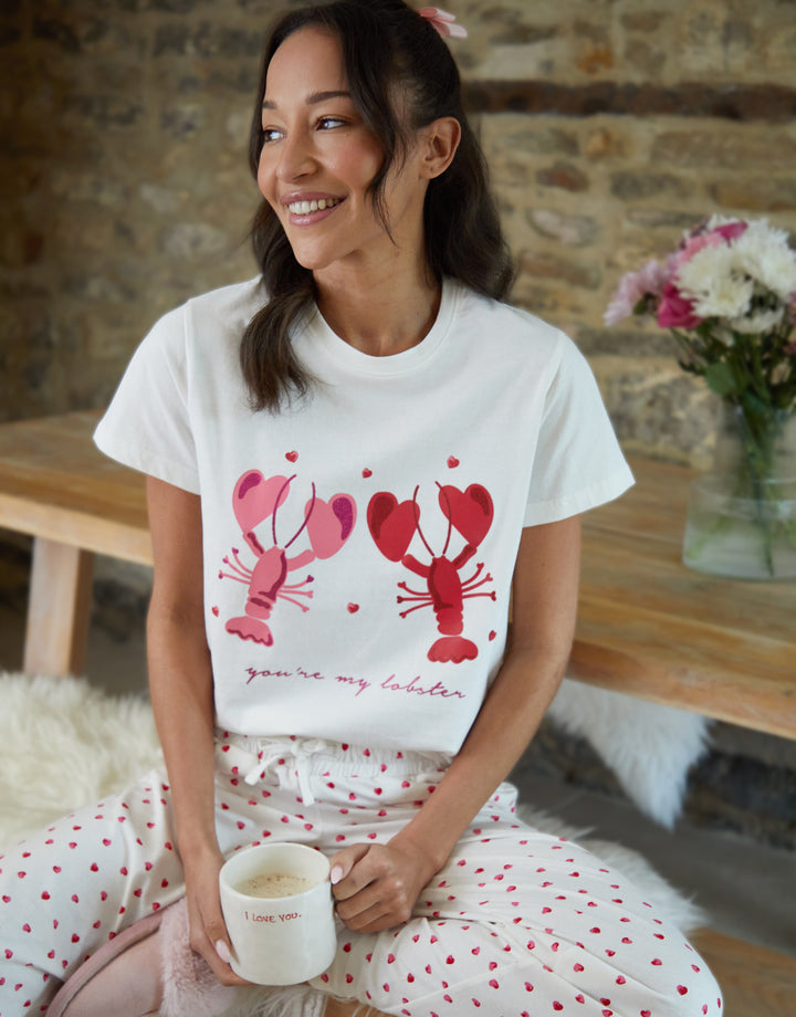 White Heart Graphic Print Pyjamas (2-Piece Set)