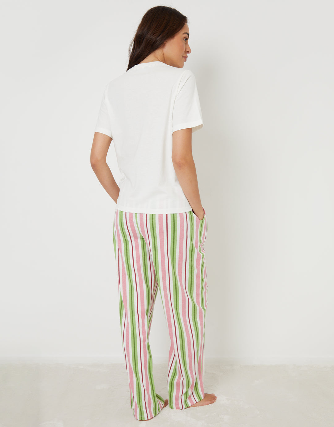 White Graphic Print Short Sleeve Pyjamas (2-Piece Set)