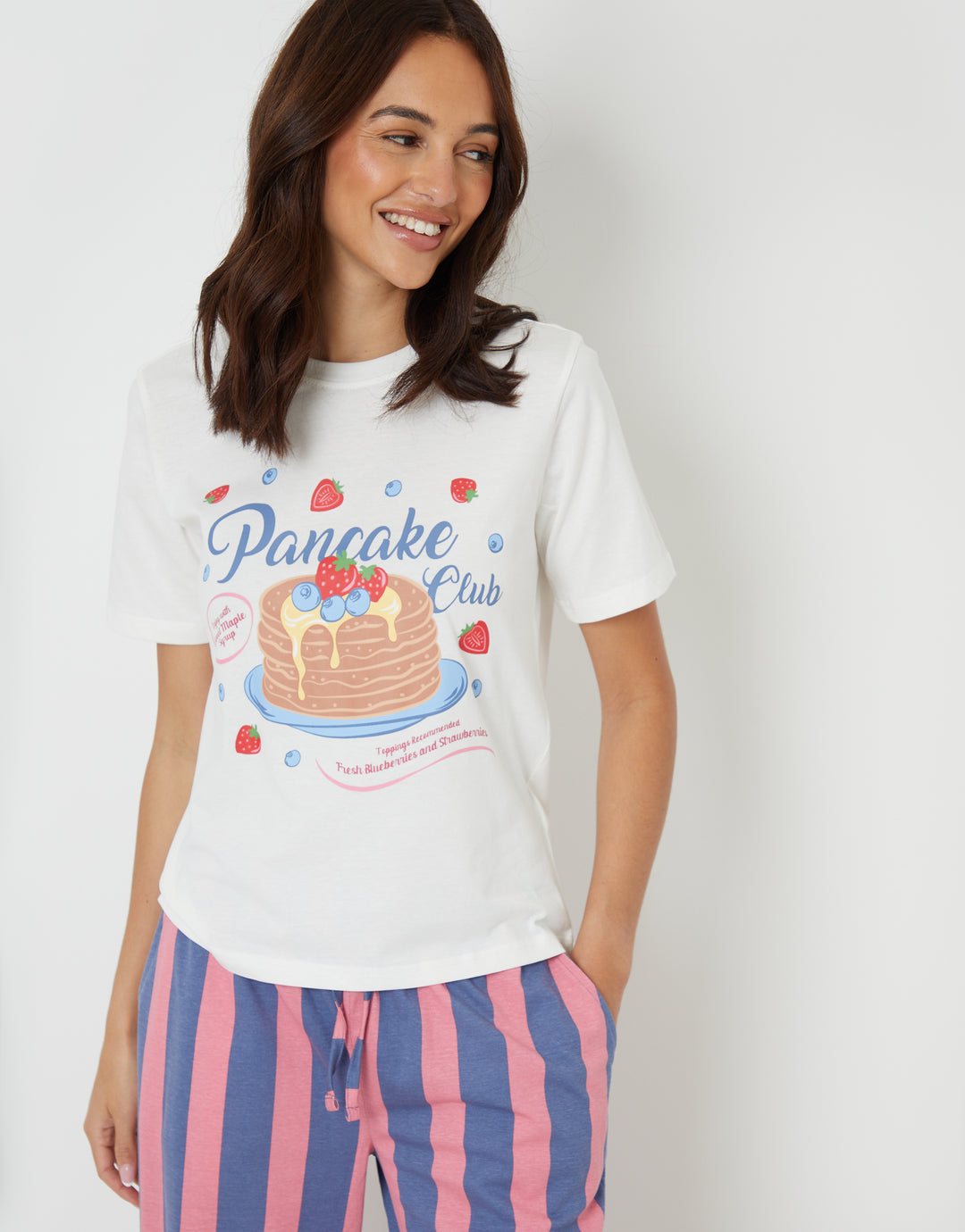 White Graphic Print Short Sleeve Pyjamas (2-Piece Set)