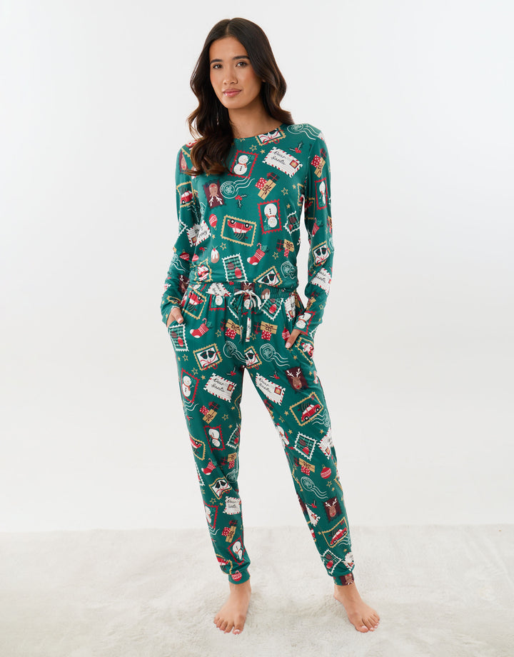 Stamp Print Christmas Pyjama Set in Green