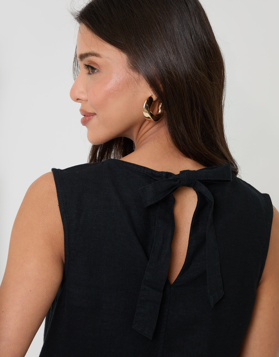 Black Linen Blend Tie-Back Shell Top