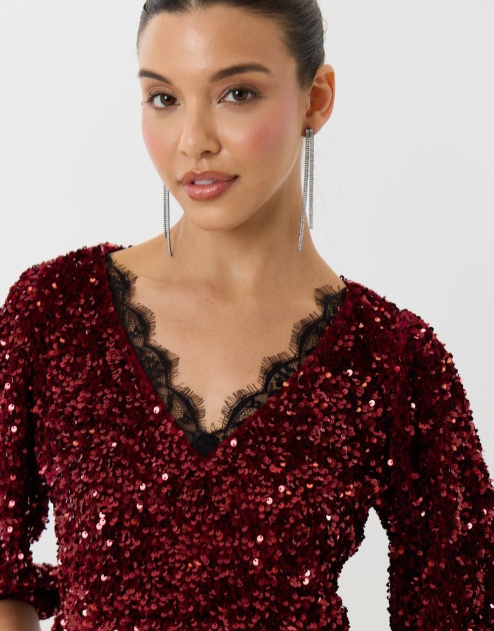Sequin Puff Sleeve Top with Lace Trim in Burgundy