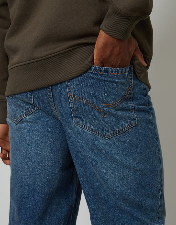 Light Wash Baggy Fit Jeans