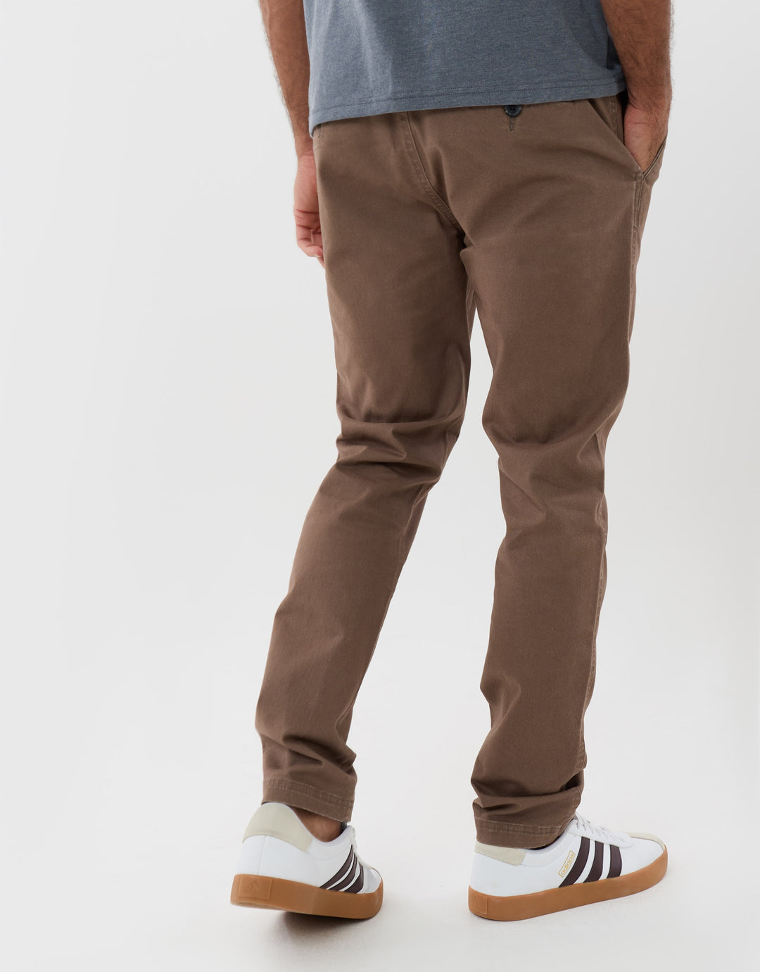 The Classic Slim Fit Chino Trousers in Brown