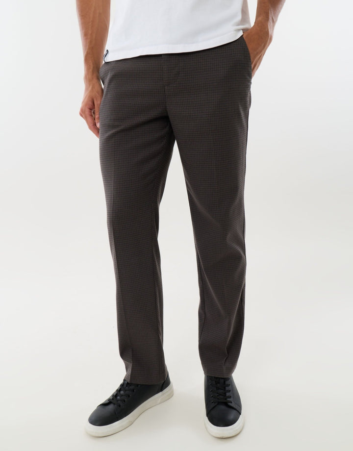 Straight Leg Tailored Trousers in Brown Check