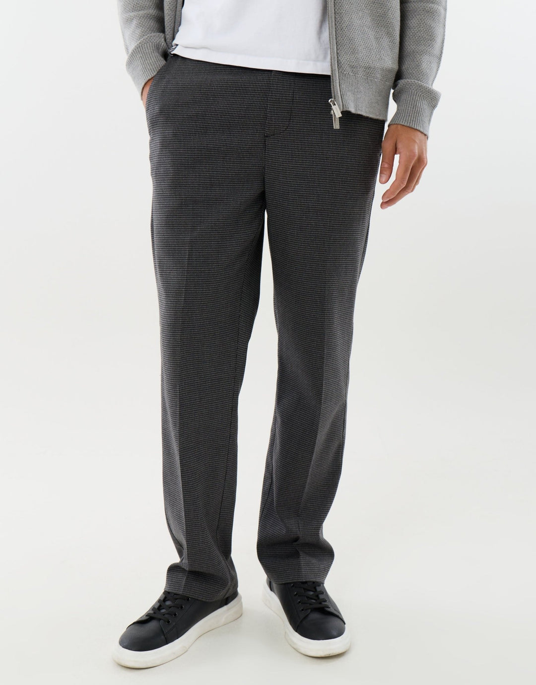 Straight Leg Tailored Trousers in Charcoal Check