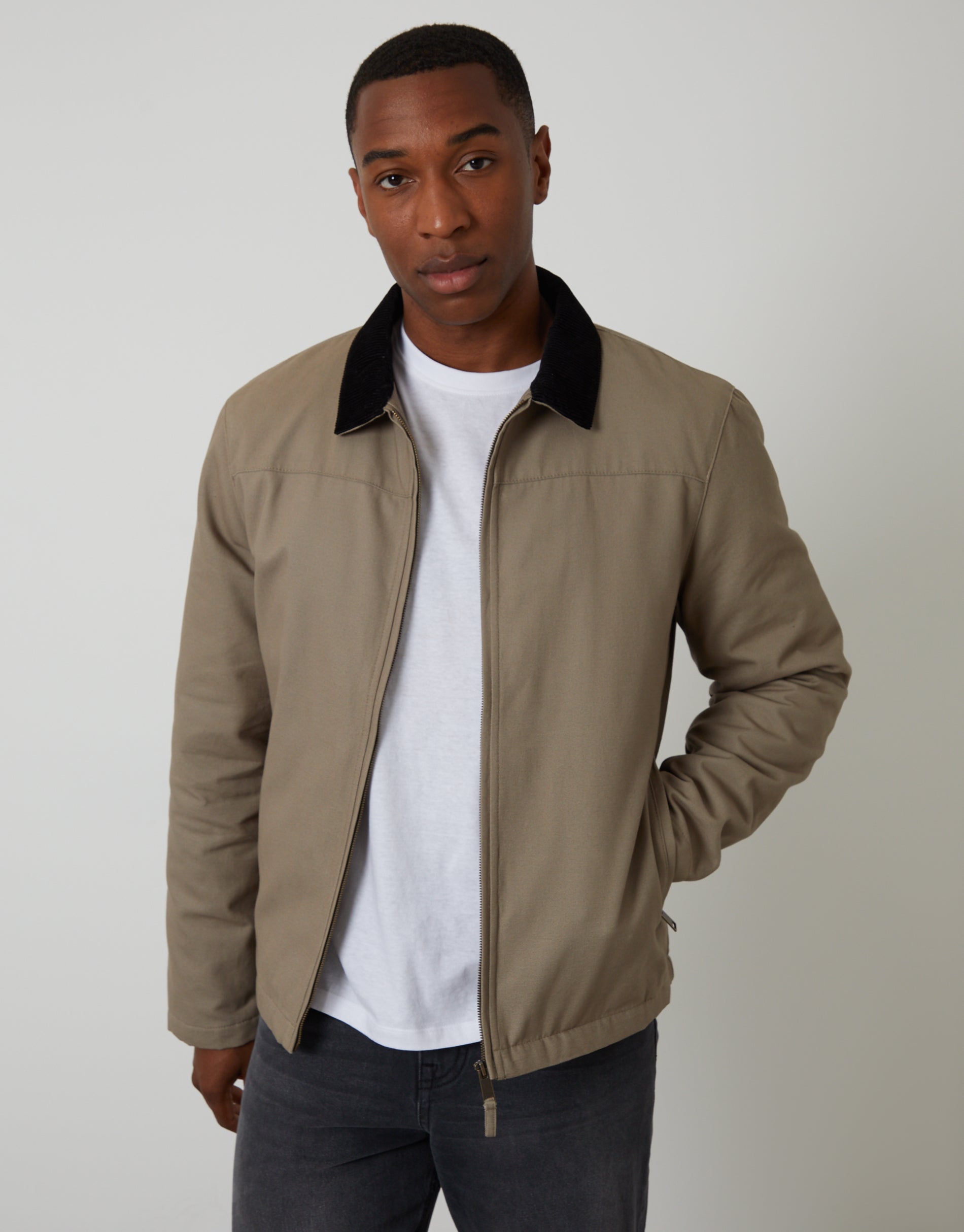Zip-Through Lightweight Jacket With Quilting in Mushroom