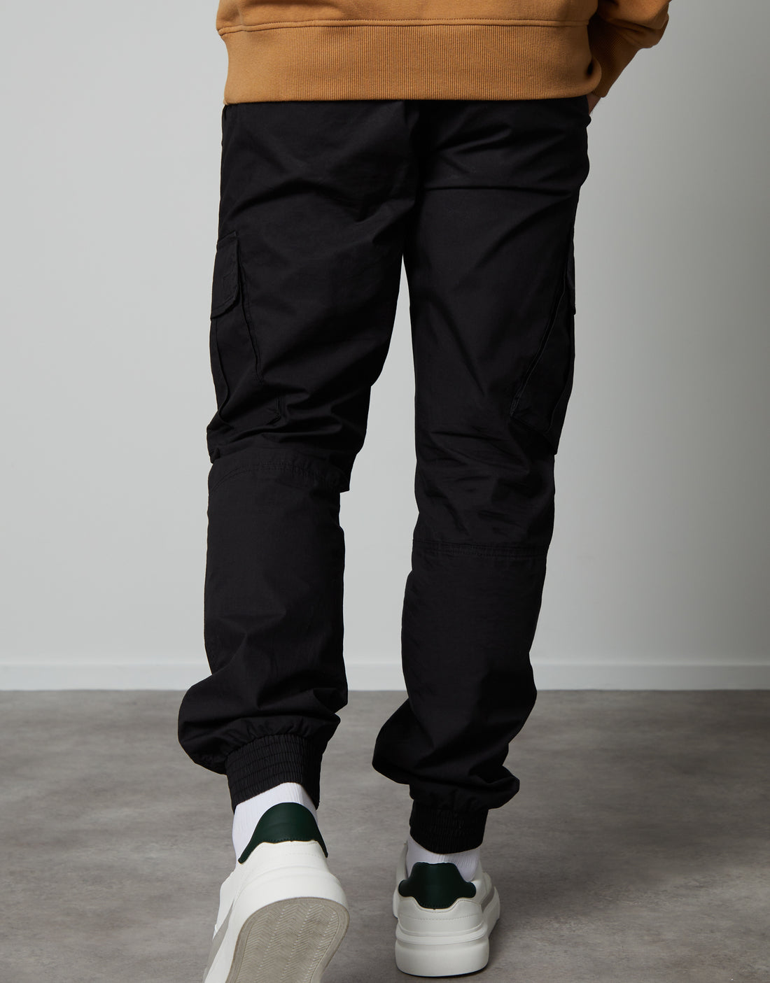 Men's Black Cuffed Cargo Trouser Combat Pants – Threadbare