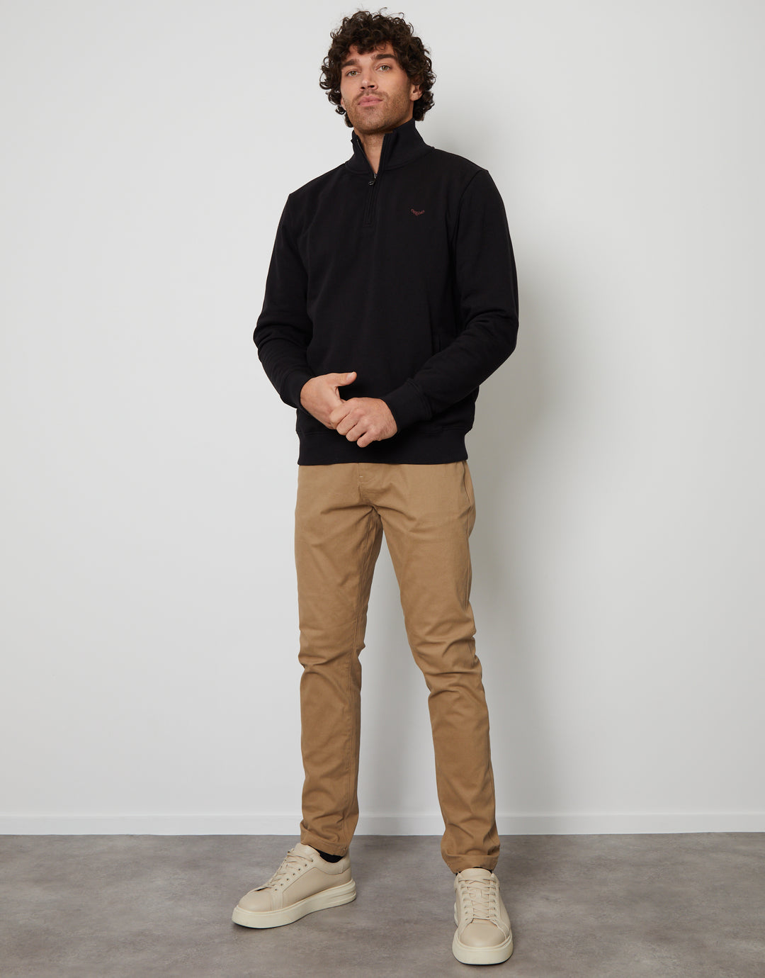 Black Quarter Zip Sweatshirt