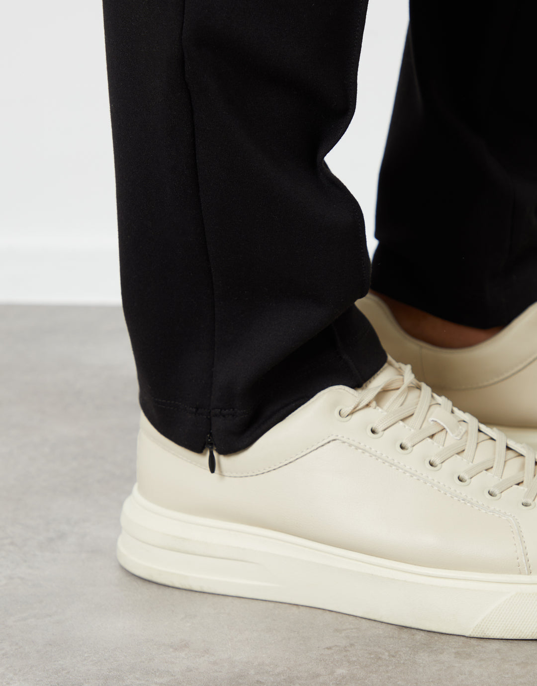 Threadbare Luxe Men's Black Slim Fit Joggers