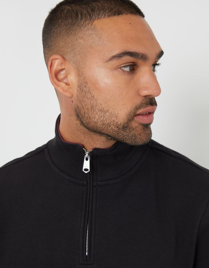Tipping Collar Quarter Zip Sweatshirt in Black