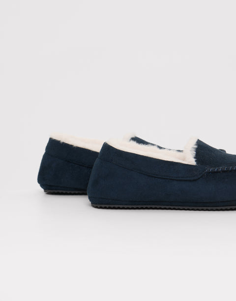 Threadbare Faux Suede Faux Fur Lined Moccasin Slippers in Navy - top view close up