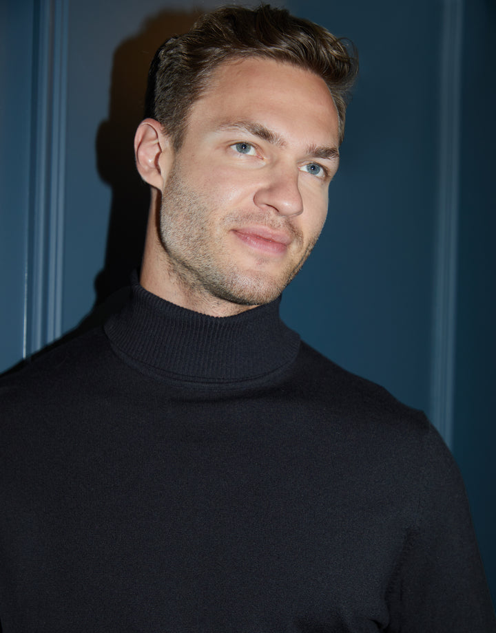 Black Knitted Roll Neck Jumper
