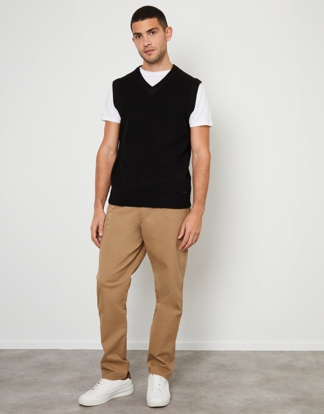 Black V-Neck Knitted Vest
