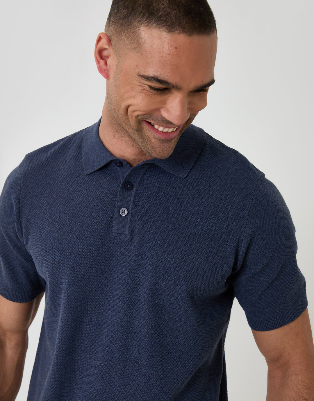 Threadbare Moss Stitch Knitted Polo in Navy - collar close up