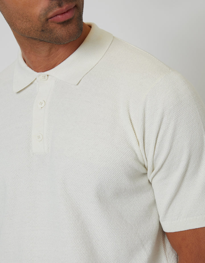 Threadbare Moss Stitch Knitted Polo in Ecru - front view close up