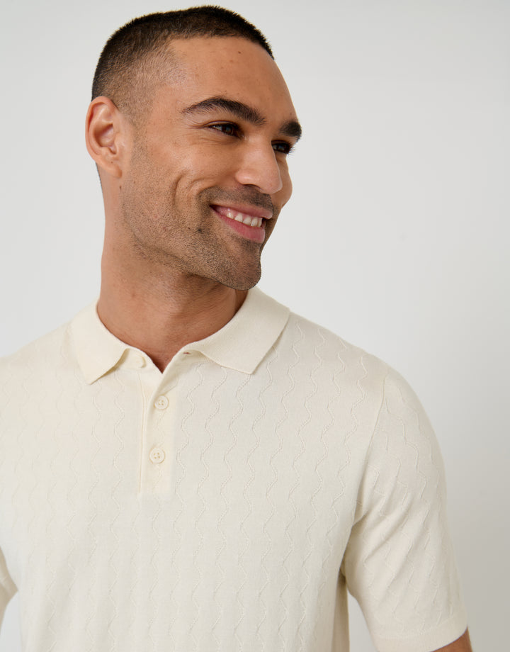 Threadbare Zig Zag Stitch Knitted Polo in Ecru - front view close up