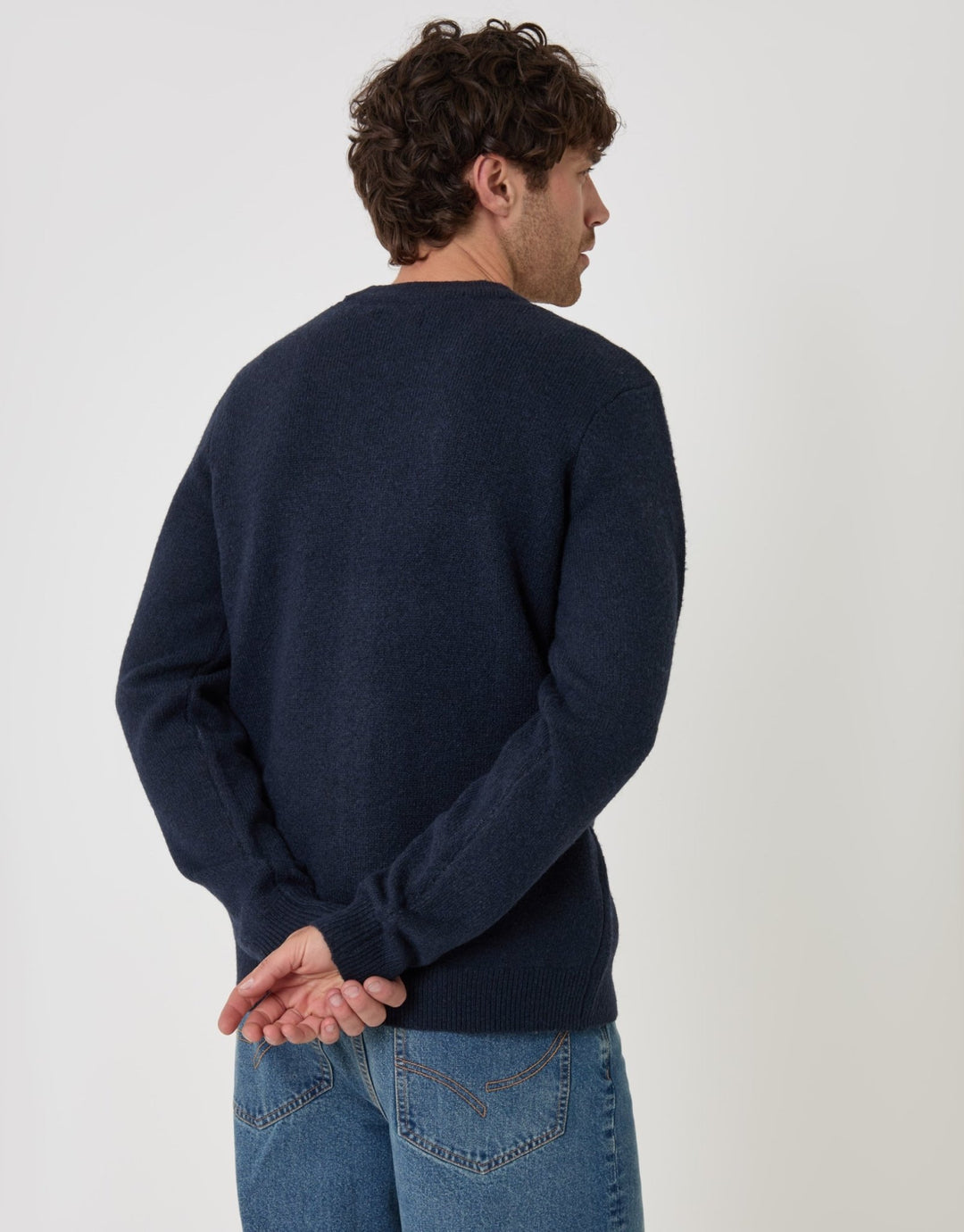 Argyle V Neck Cardigan in Navy