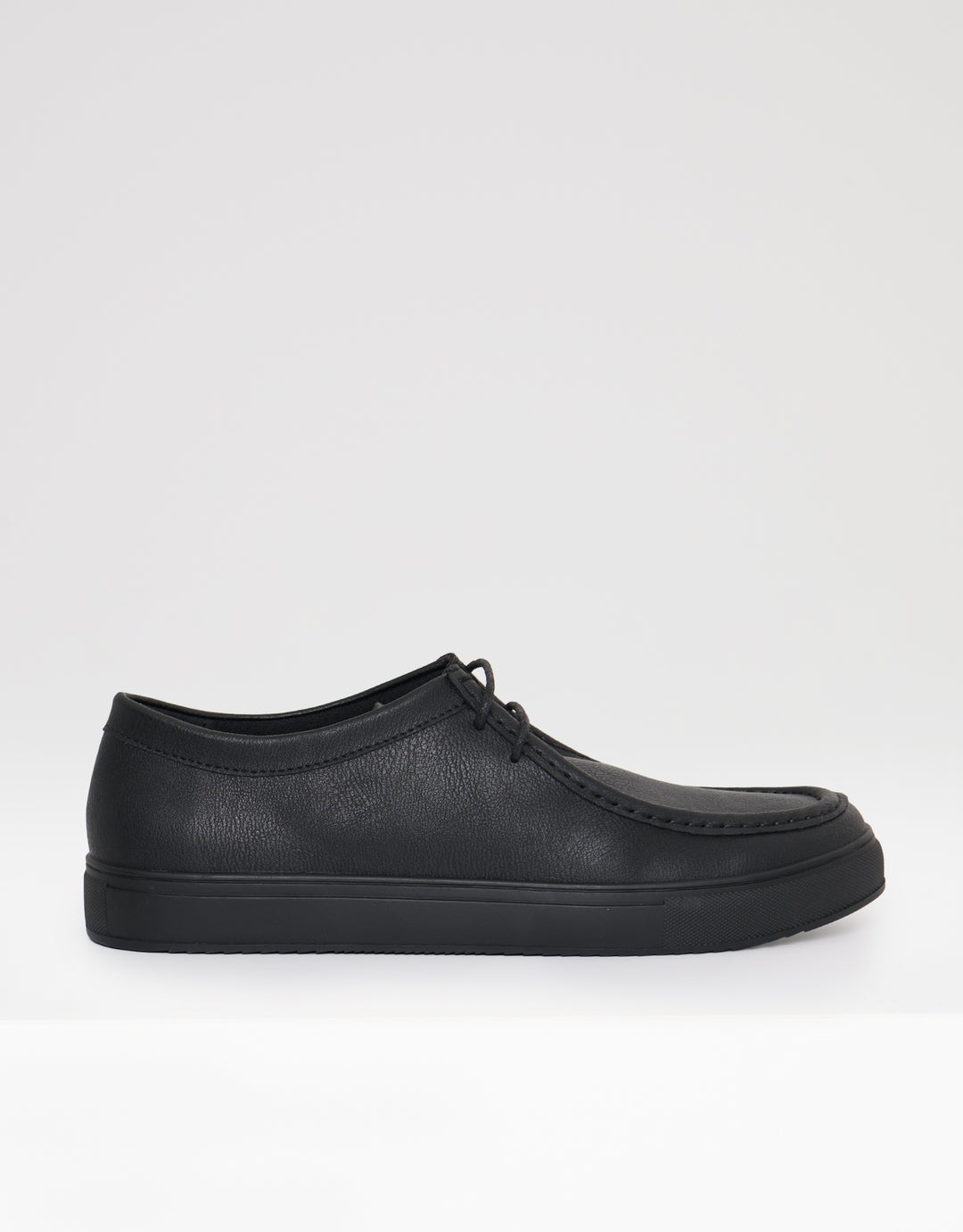 Casual Lace Up Trainers in Black