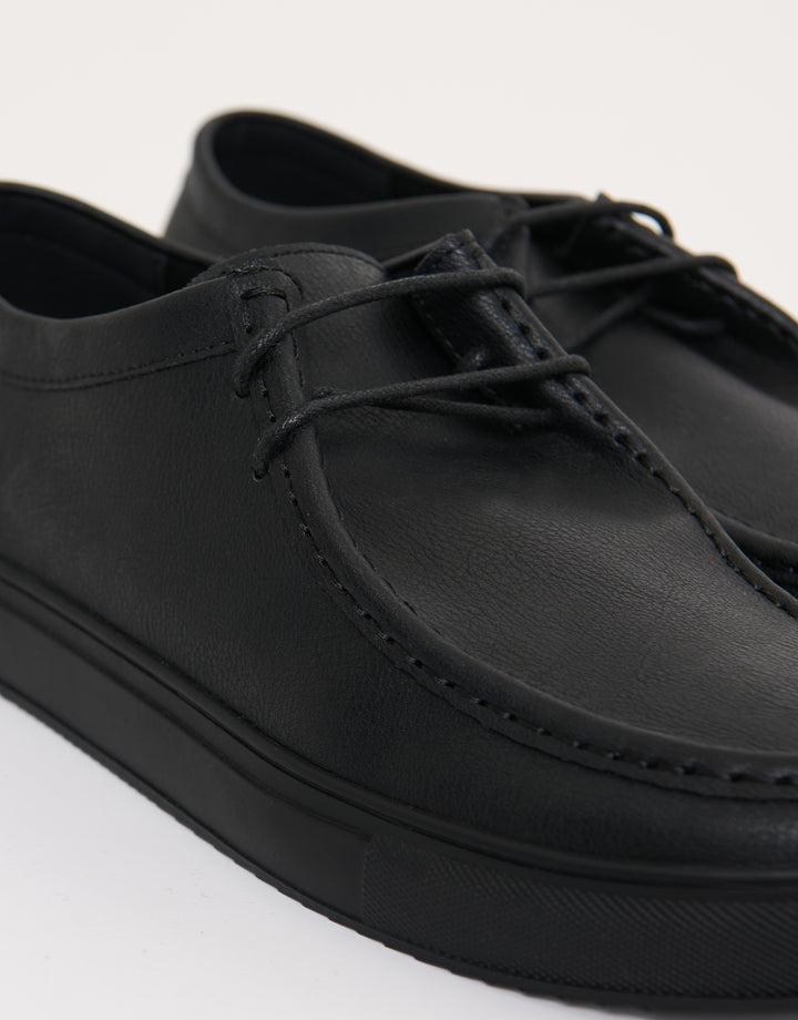Casual Lace Up Trainers in Black
