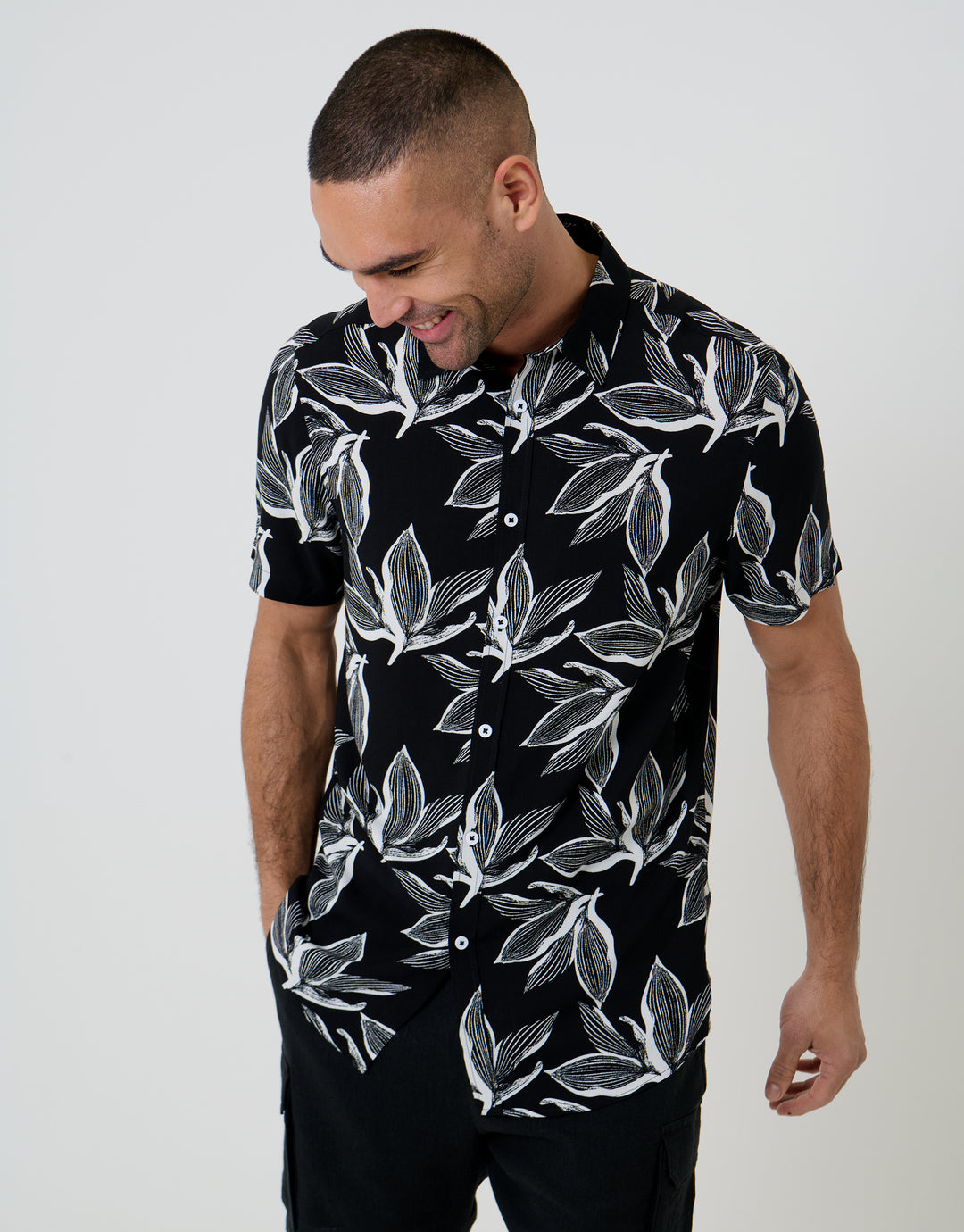Threadbare Short Sleeve Shirt in Black Leaf Print - front view