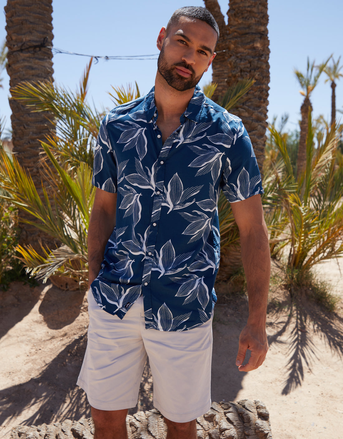 Men's Navy Blue Leaf Print Short Sleeve Shirt – Threadbare