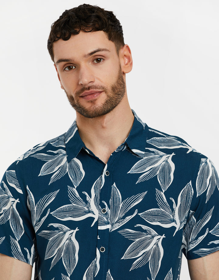 Threadbare Leaf Print Short Sleeve Shirt in Navy - close up view