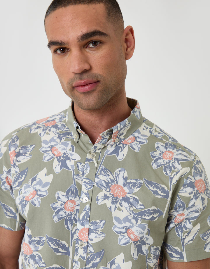 Threadbare Short Sleeve Shirt in Sage Green Floral Print - front view close up