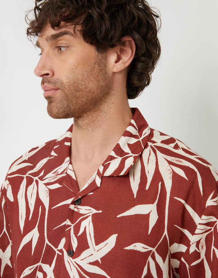 Rust Orange Revere Collar Leaf Print Short Sleeve Shirt