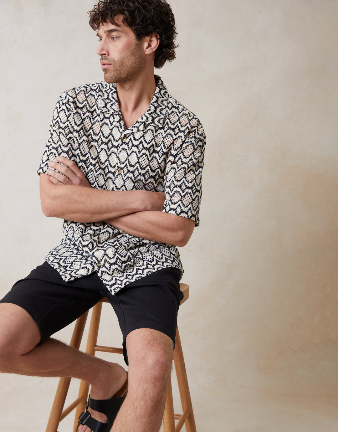 Crochet Patterned Textured Short Sleeve Shirt in Black & Ecru