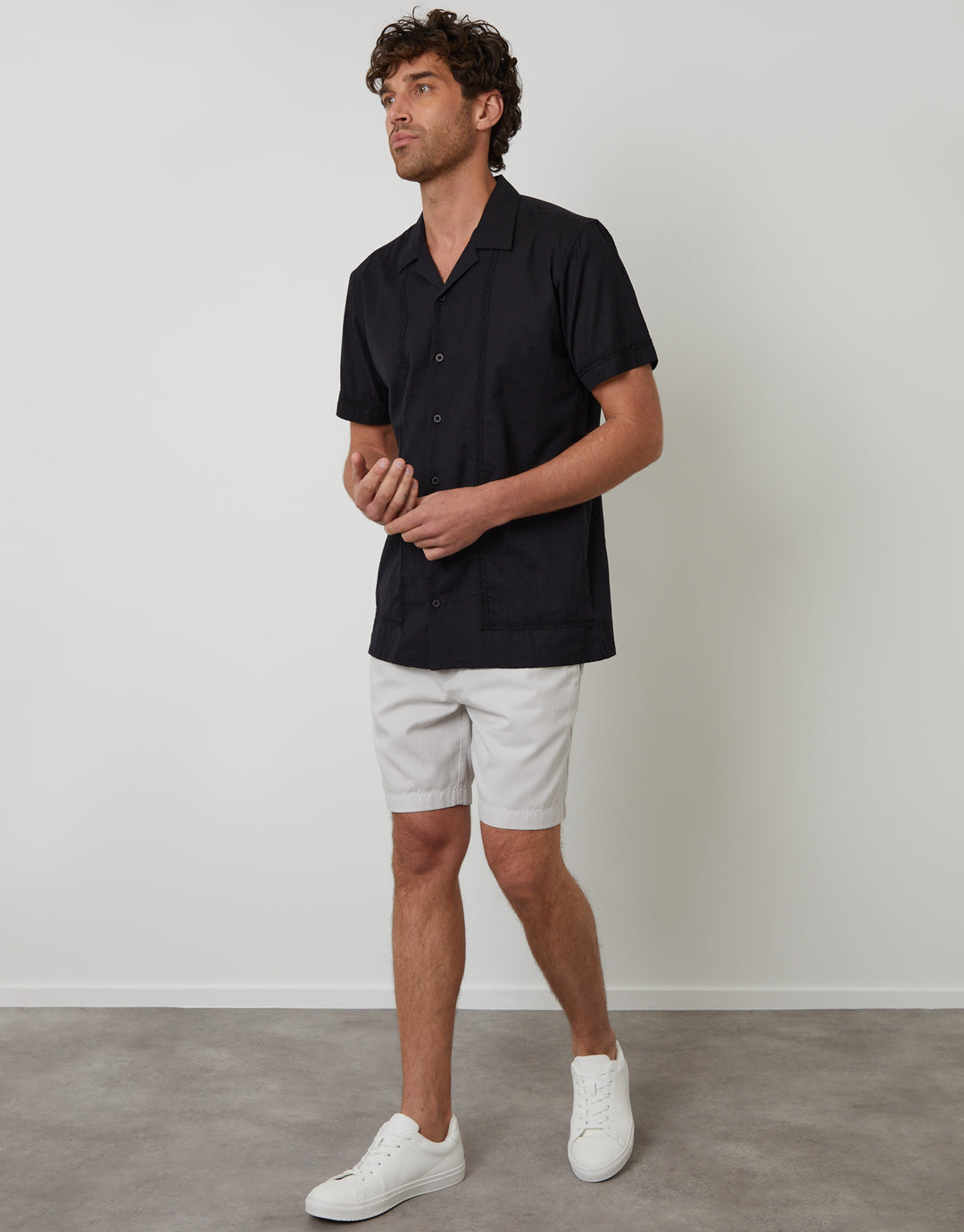 Relaxed Fit Linen Blend Lace Trim Shirt in Black