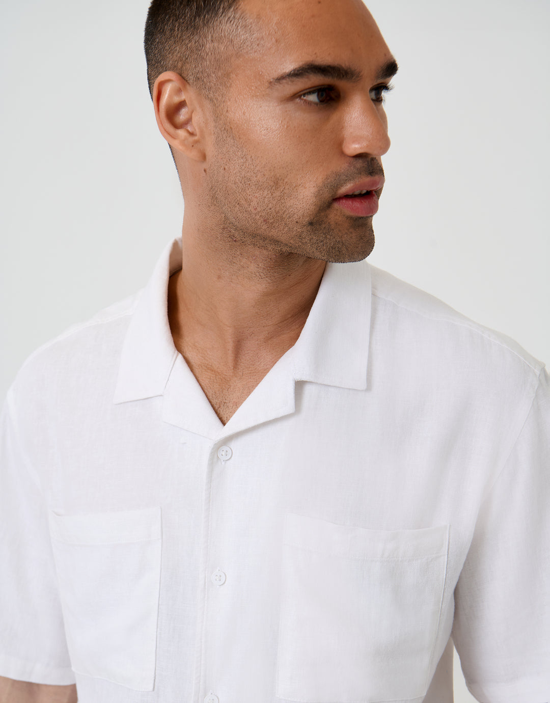 Threadbare Relaxed Fit Linen Blend Short Sleeve Shirt in White - front close up