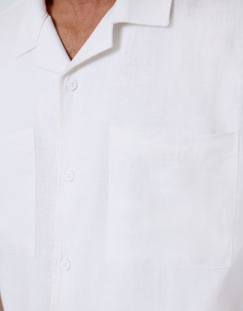 Threadbare Relaxed Fit Linen Blend Short Sleeve Shirt in White - collar close up