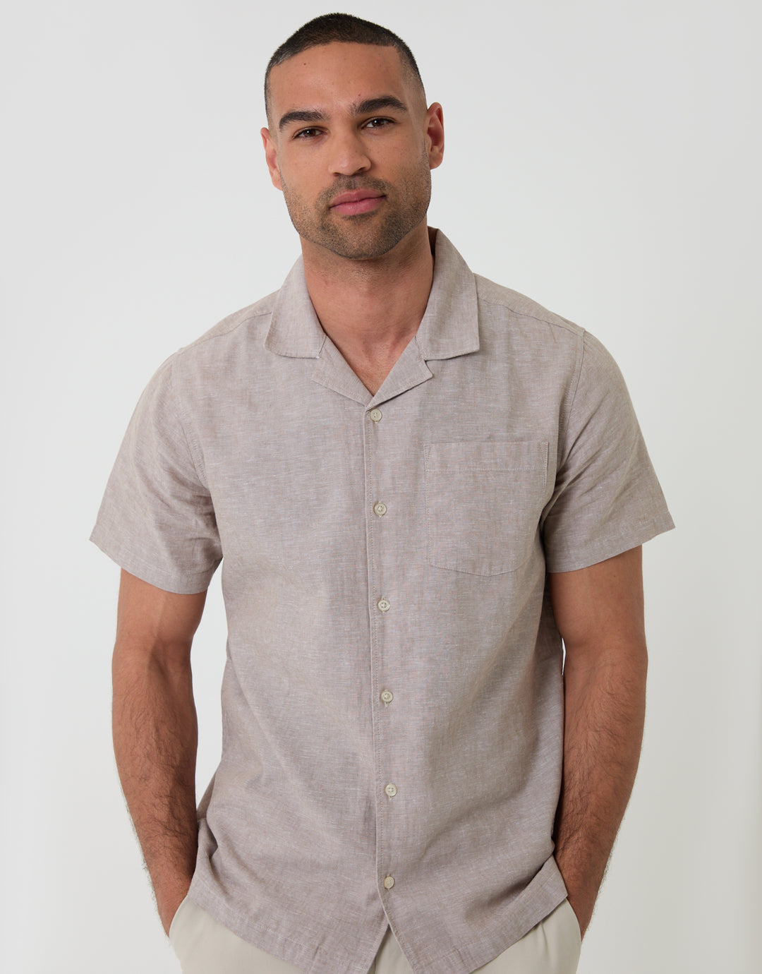 Threadbare Cotton Blend Short Sleeve Shirt in Taupe Linen - Close View