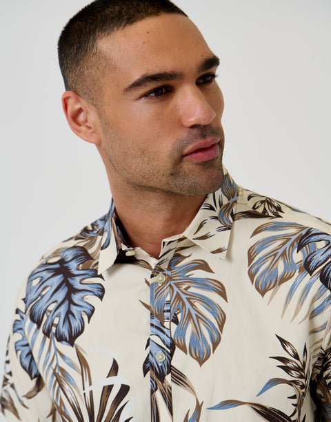 Threadbare Leaf Print Cotton Poplin Short Sleeve Shirt in Ecru - collar close up