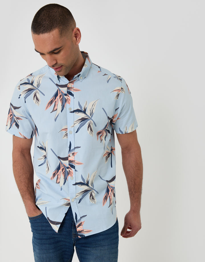 Threadbare Cotton Poplin Short Sleeve Shirt in Light Blue Tropical Leaf Print - front view