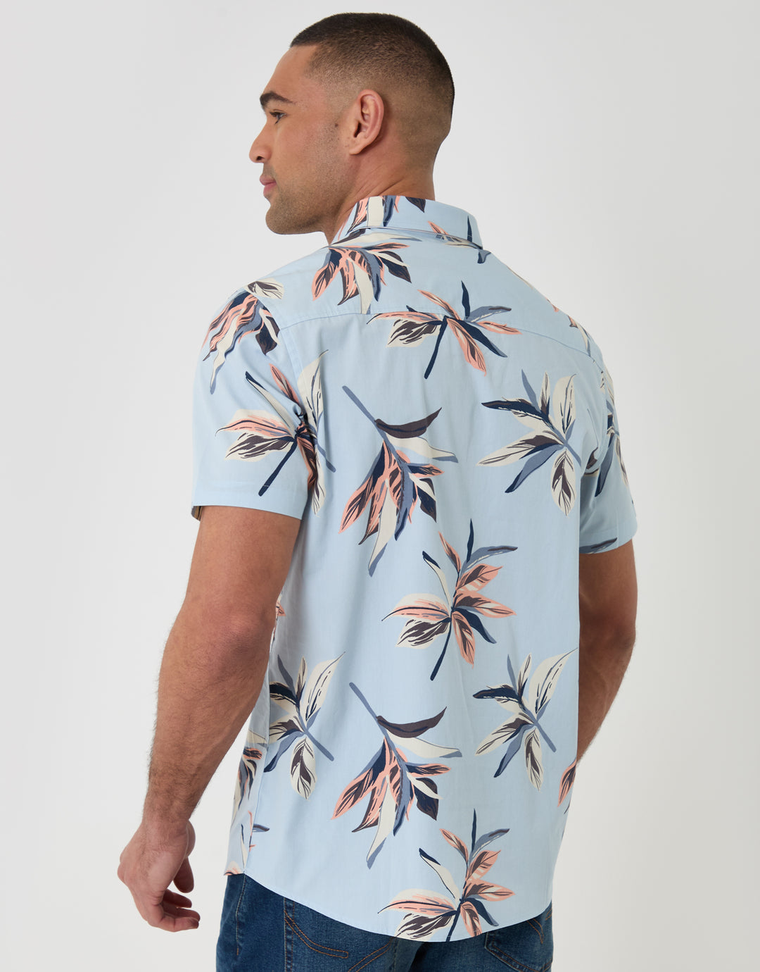 Threadbare Cotton Poplin Short Sleeve Shirt in Light Blue Tropical Leaf Print - back view