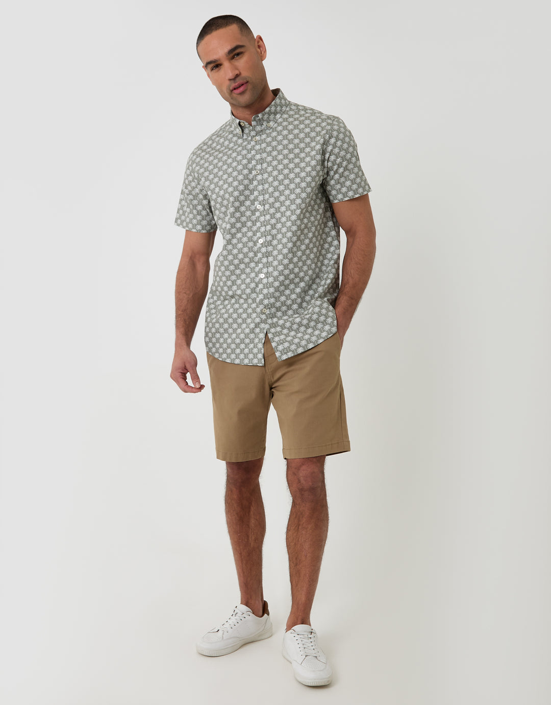 Threadbare Palm Tree Print Cotton Poplin Short Sleeve Shirt in Sage Green - full body
