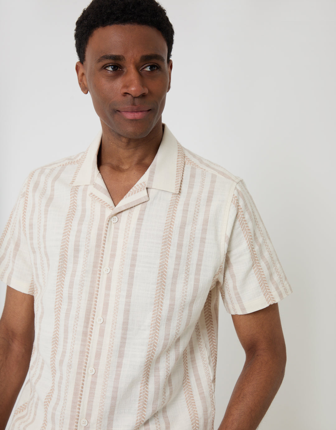 Threadbare Chevron Stripe Textured Cotton Short Sleeve Shirt in Stone - collar close up