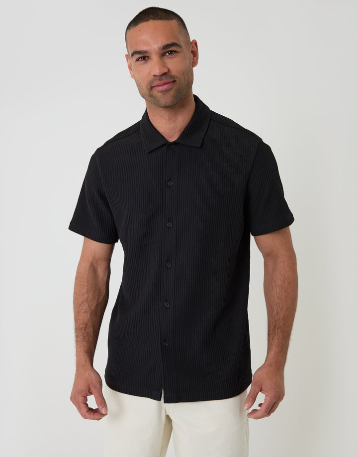 Threadbare Plisse Rib Short Sleeve Shirt in Black - front view
