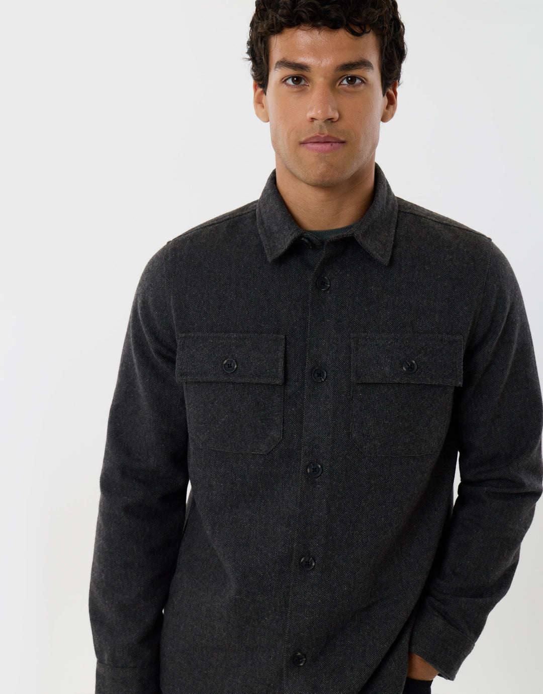 Lightweight Shacket with Pockets in Charcoal Herringbone