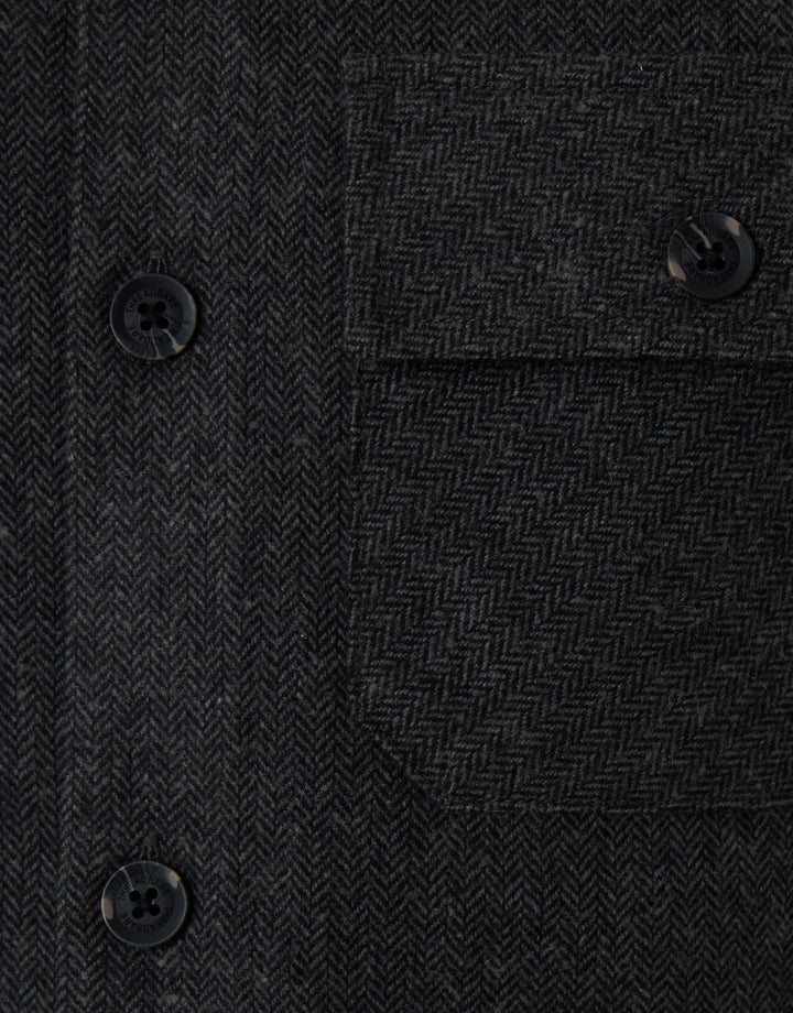 Lightweight Shacket with Pockets in Charcoal Herringbone
