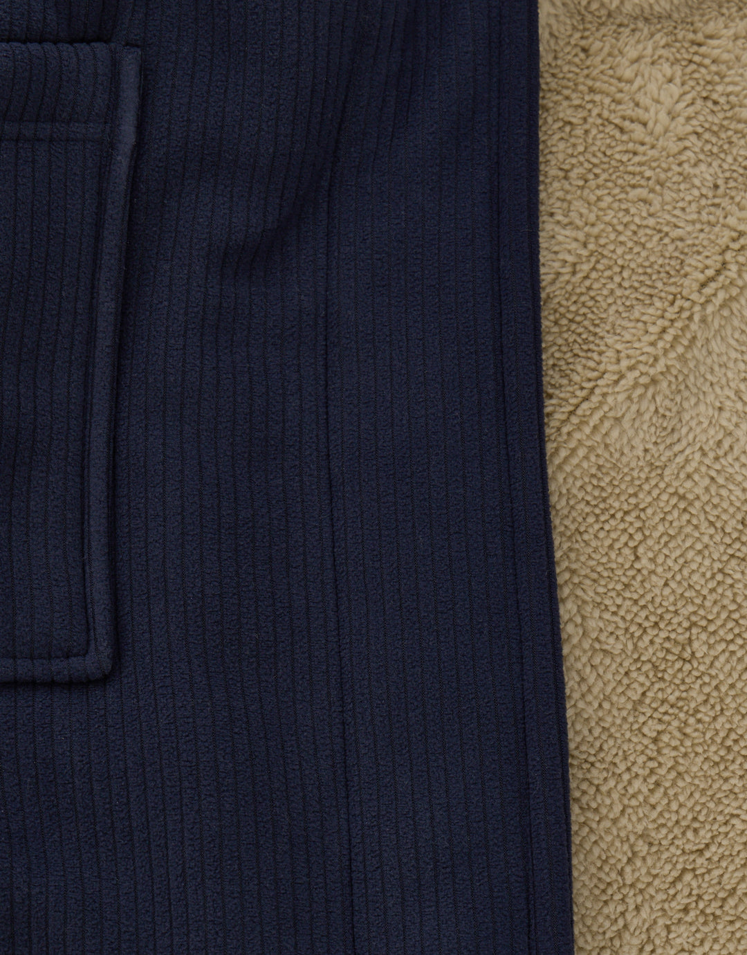 Sherpa Lined Dressing Gown in Navy