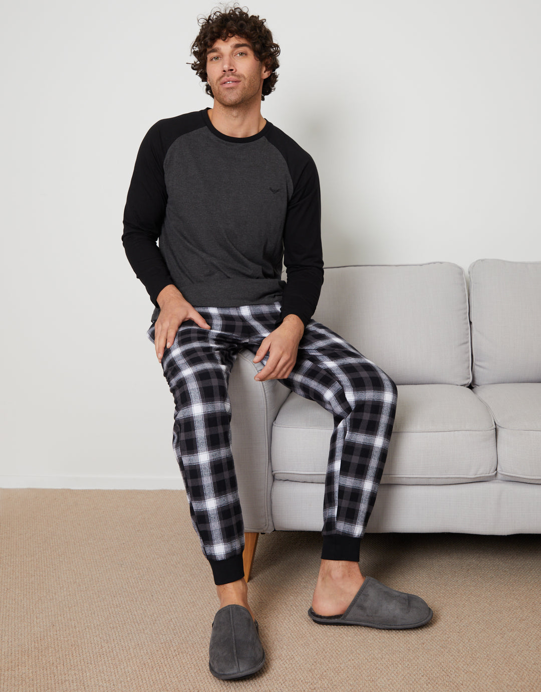 Grey Raglan Sleeve & Check Pant Pyjamas (2-Piece Set)