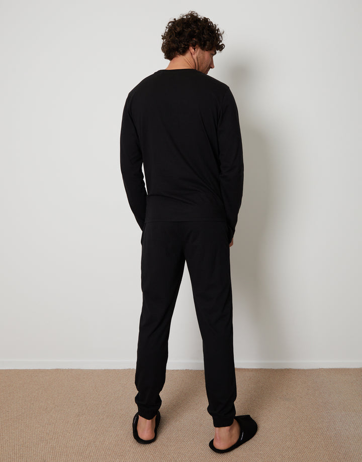 Black Long Sleeve Pyjamas (2-Piece Set)