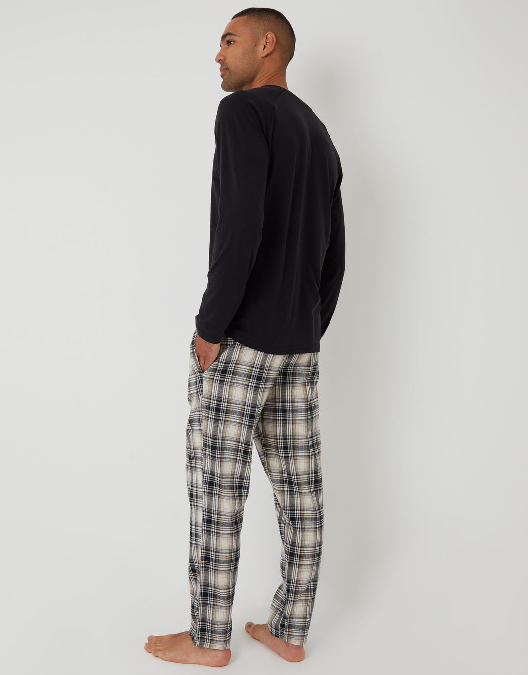 Black & Ecru Check Long Lounge Set (2-Piece Set)