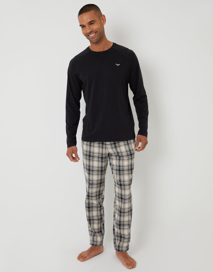 Black & Ecru Check Long Lounge Set (2-Piece Set)