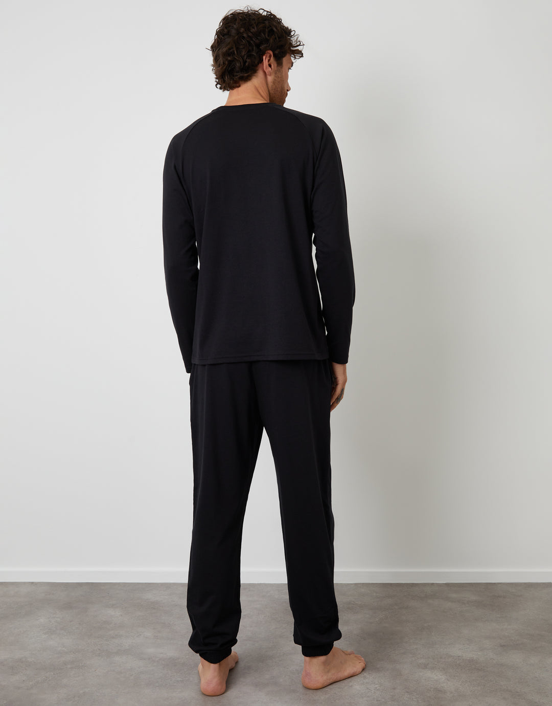 Black Sweatshirt & Jogger Lounge Set (2-Piece Set)