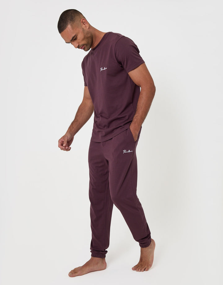 T-Shirt & Cuffed Joggers Lounge Set in Burgundy