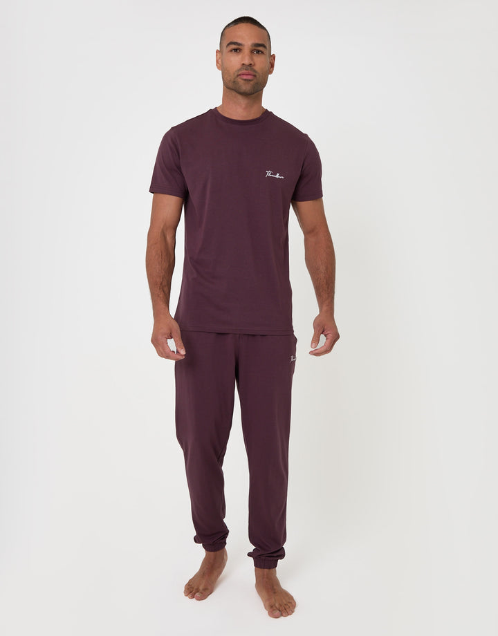 T-Shirt & Cuffed Joggers Lounge Set in Burgundy